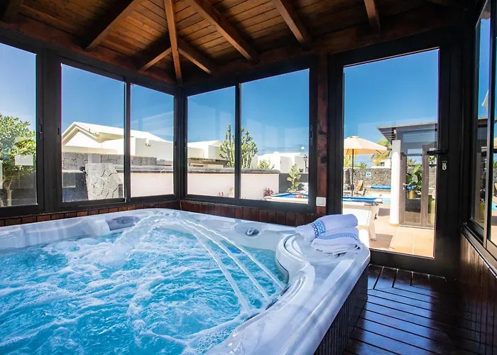 Domus Vulcani Lotus Playa Blanca (Lanzarote)